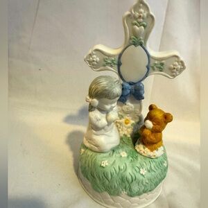 Rare music box prayer